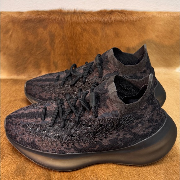 Adidas YEEZY BOOST 380 Gorgeous ONYX ORIGINALS Non-Reflective Size 7 US 40 EURO